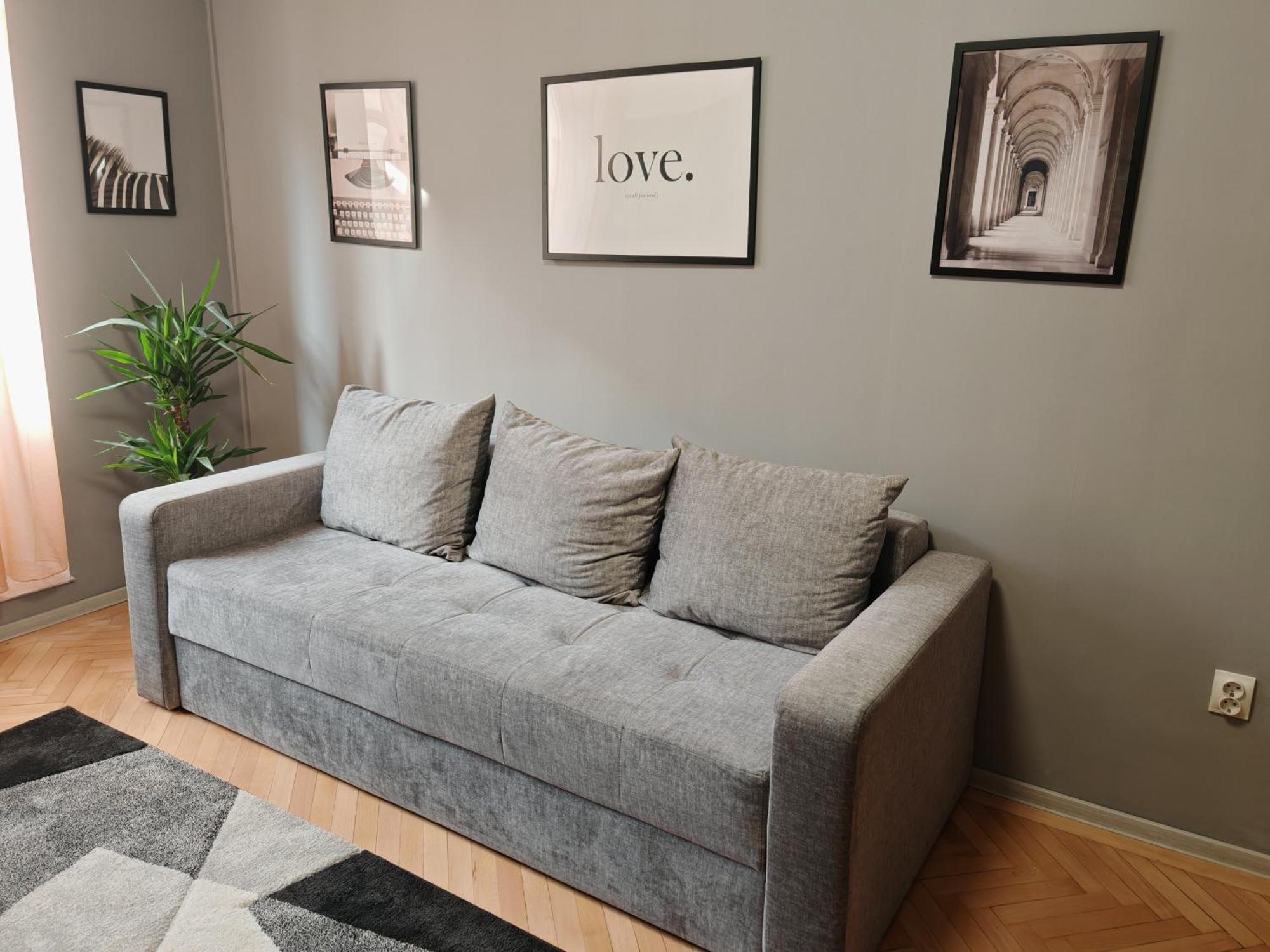 Apartment Historic Centre 3 *